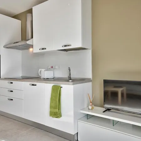 The Strand Penthouse * Gzira