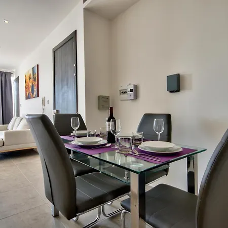 Apartment The Strand Penthouse Gzira